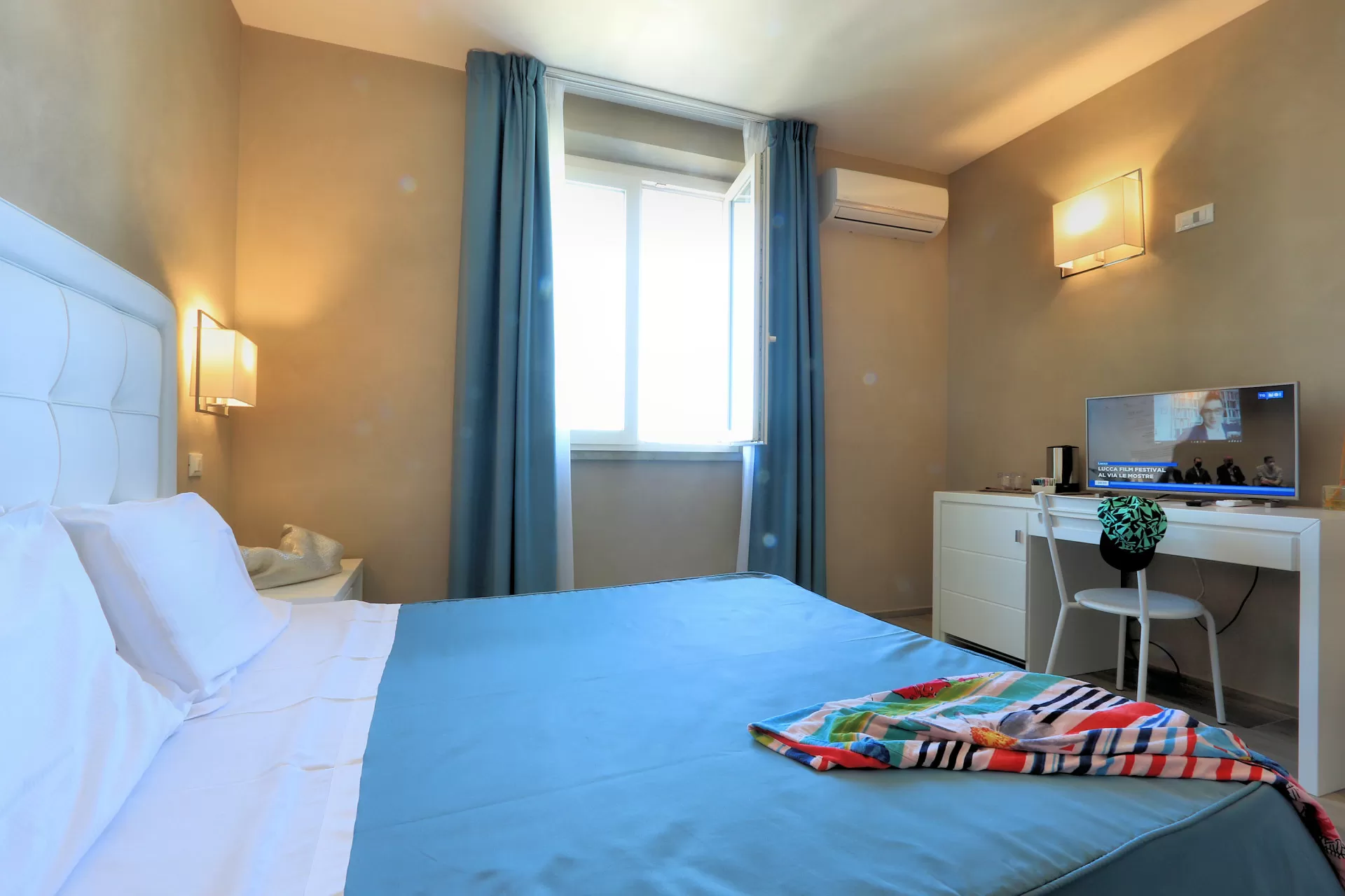 Camera con vista mare all’Hotel Cecina Beach – foto 4 di 10